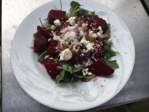 Read more about the article Balsamic Roasted Beet Salad